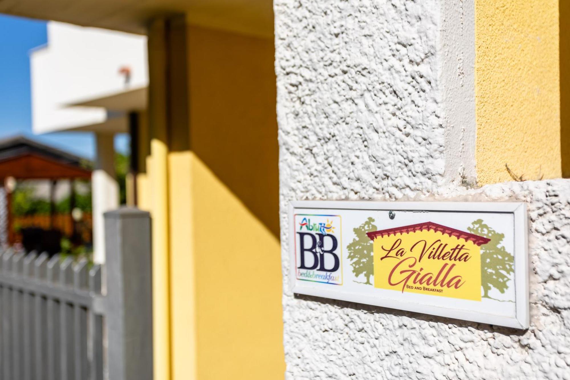 B&B La Villetta Gialla เปสการา ภายนอก รูปภาพ